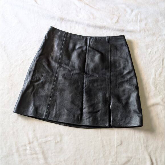 & Other Stories Black Nappa Leather High Waist A-line Mini Skirt, size 4 - Picture 1 of 9
